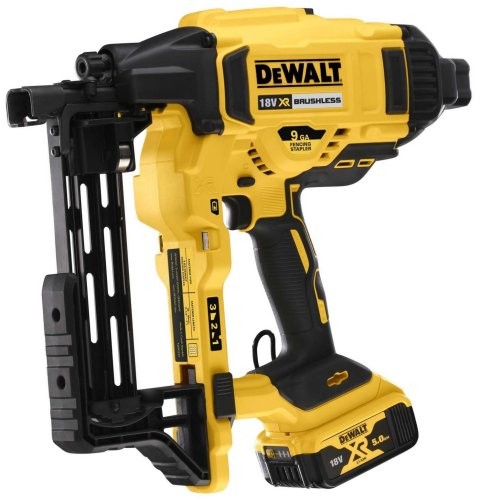 DeWALT DCFS950P2 Fencing Stapler
